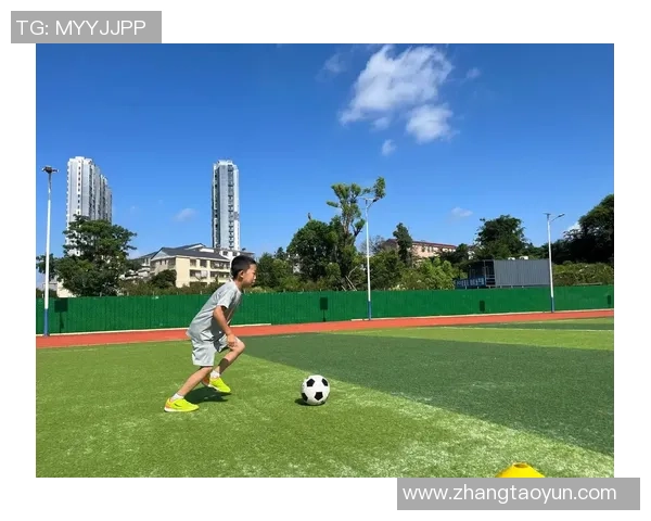 足球明星拍照秘籍揭秘如何在镜头前展现最佳状态与魅力 足球明星拍照秘籍揭秘如何在镜头前展现最佳状态与魅力